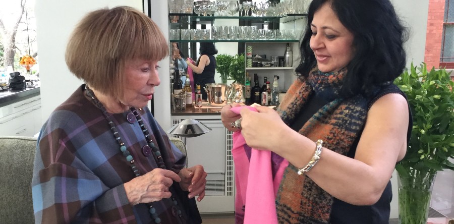 Dr Kiran meets Asha supporter Jeanne Pratt