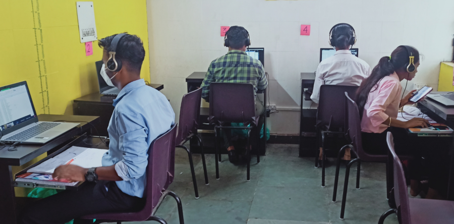 Asha students in slums begin their online internships with Macquarie Group