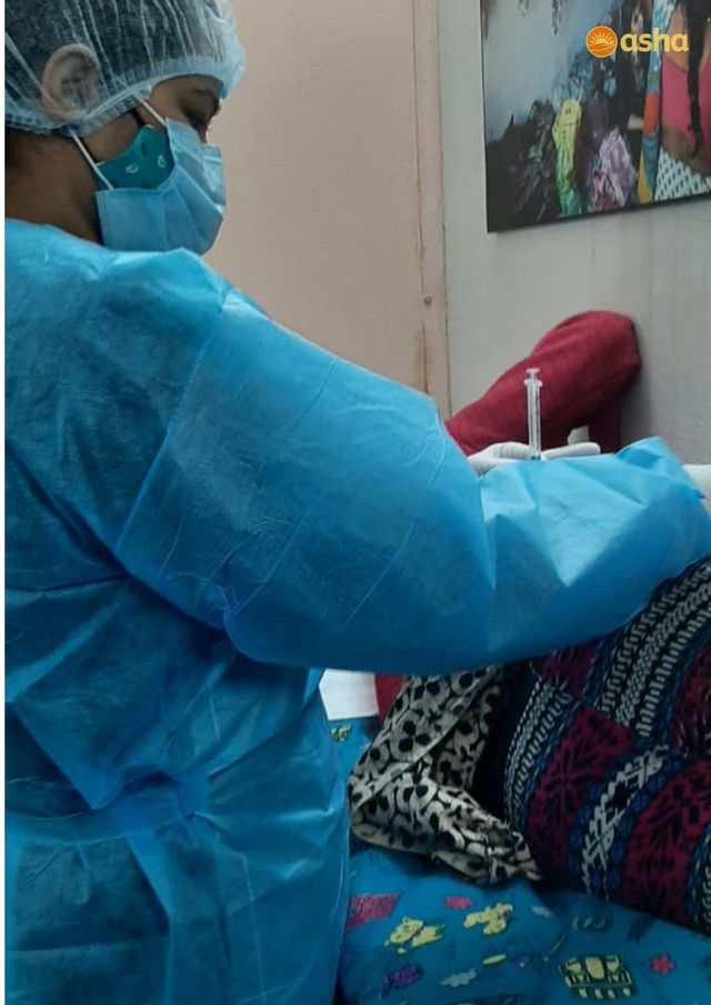 Vitamin D3 injection campaign continues at Asha Slum Communities