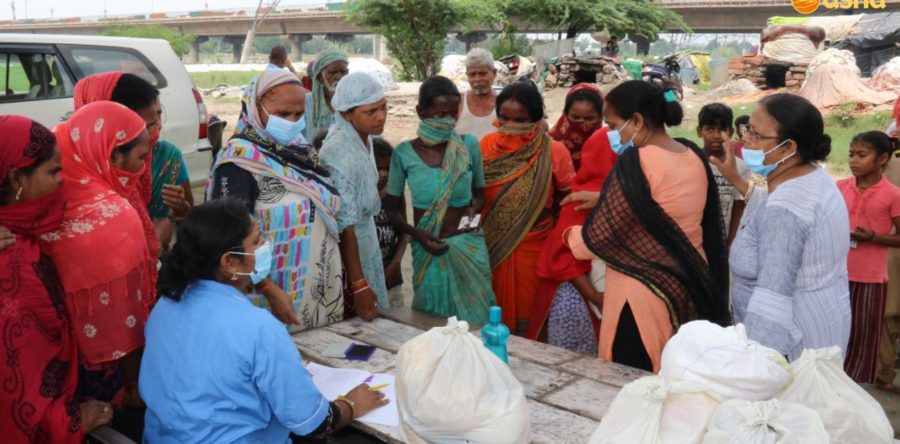 Asha Supports the Yamuna Riverbed Slum Community in their Gravest hour of crises