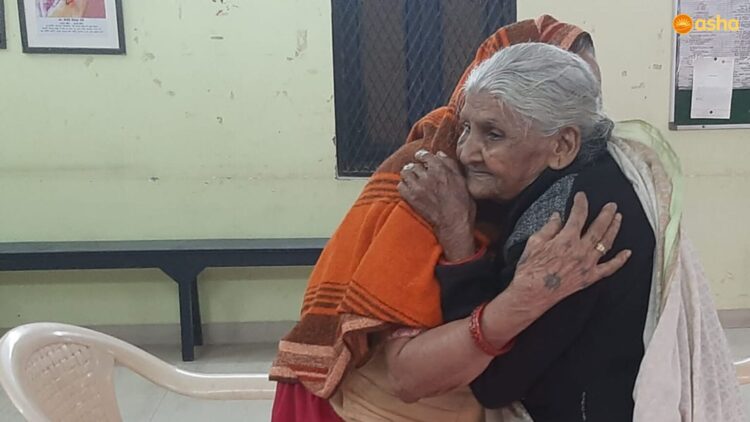 Elderlies fostering Harmony and Love through acts of Feet-Washing across Asha Slums