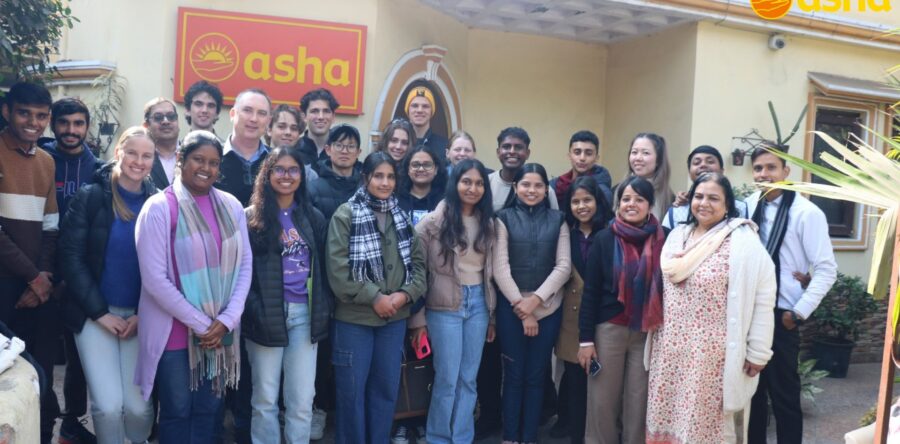 Team from the University of Melbourne visits Asha